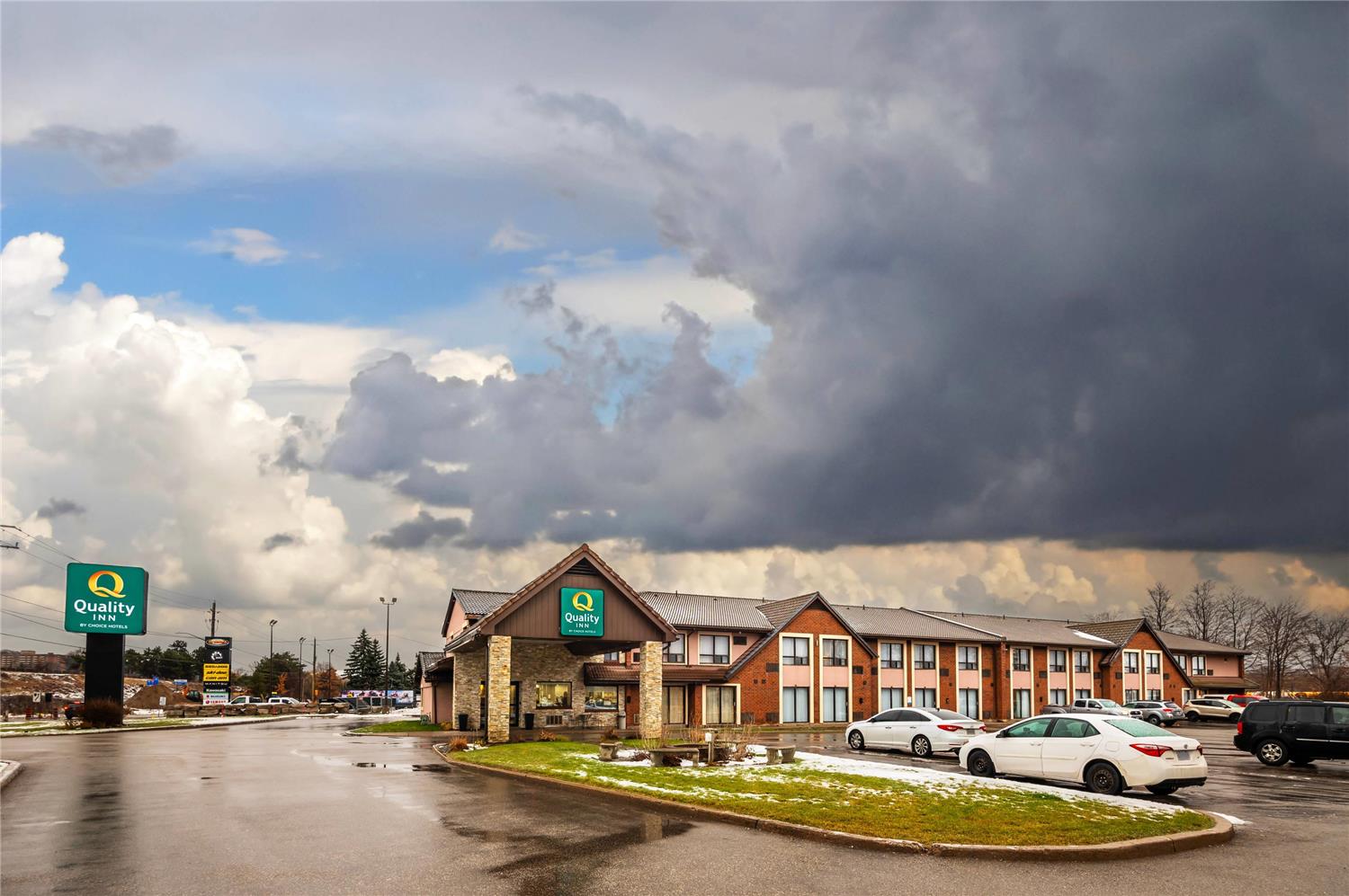 Quality Inn Barrie, ON 16/16