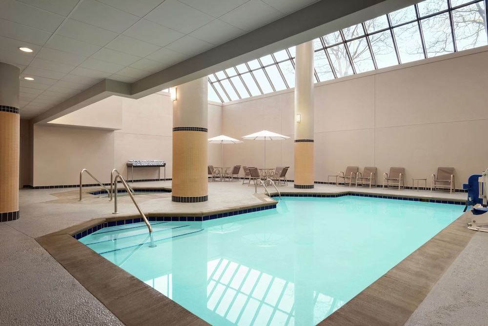 Doubletree By Hilton St Paul East 3/59
