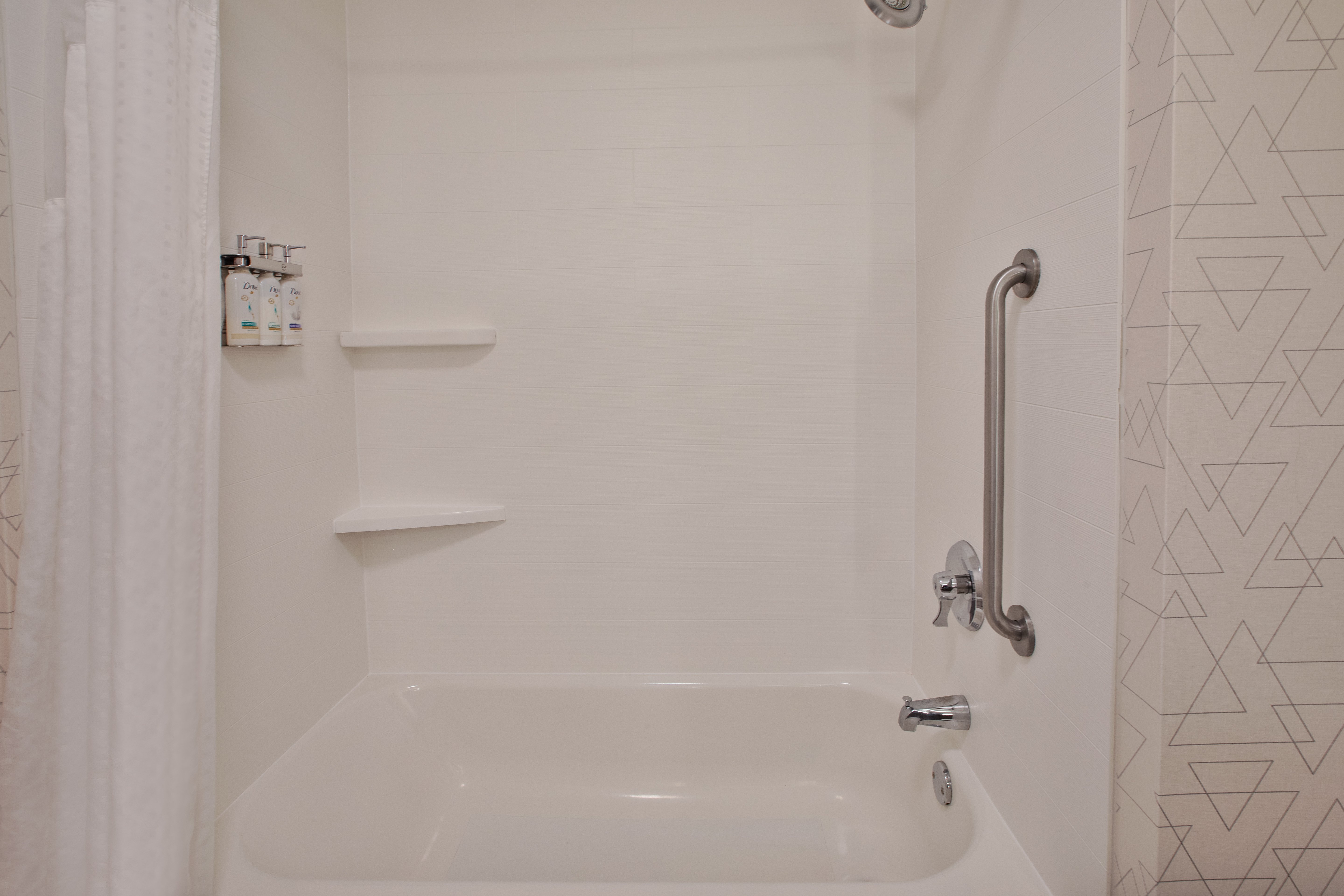 غرفة قياسية، Holiday Inn Express Hotel And Suites Buffalo 2/2