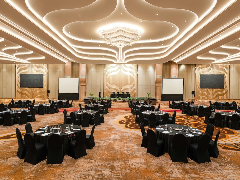 Grand Mercure Malang 57/67