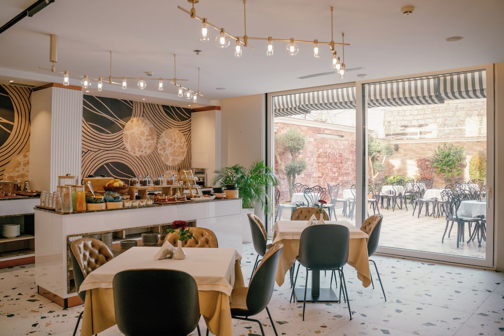 Moenia Boutique Hotel 24/35