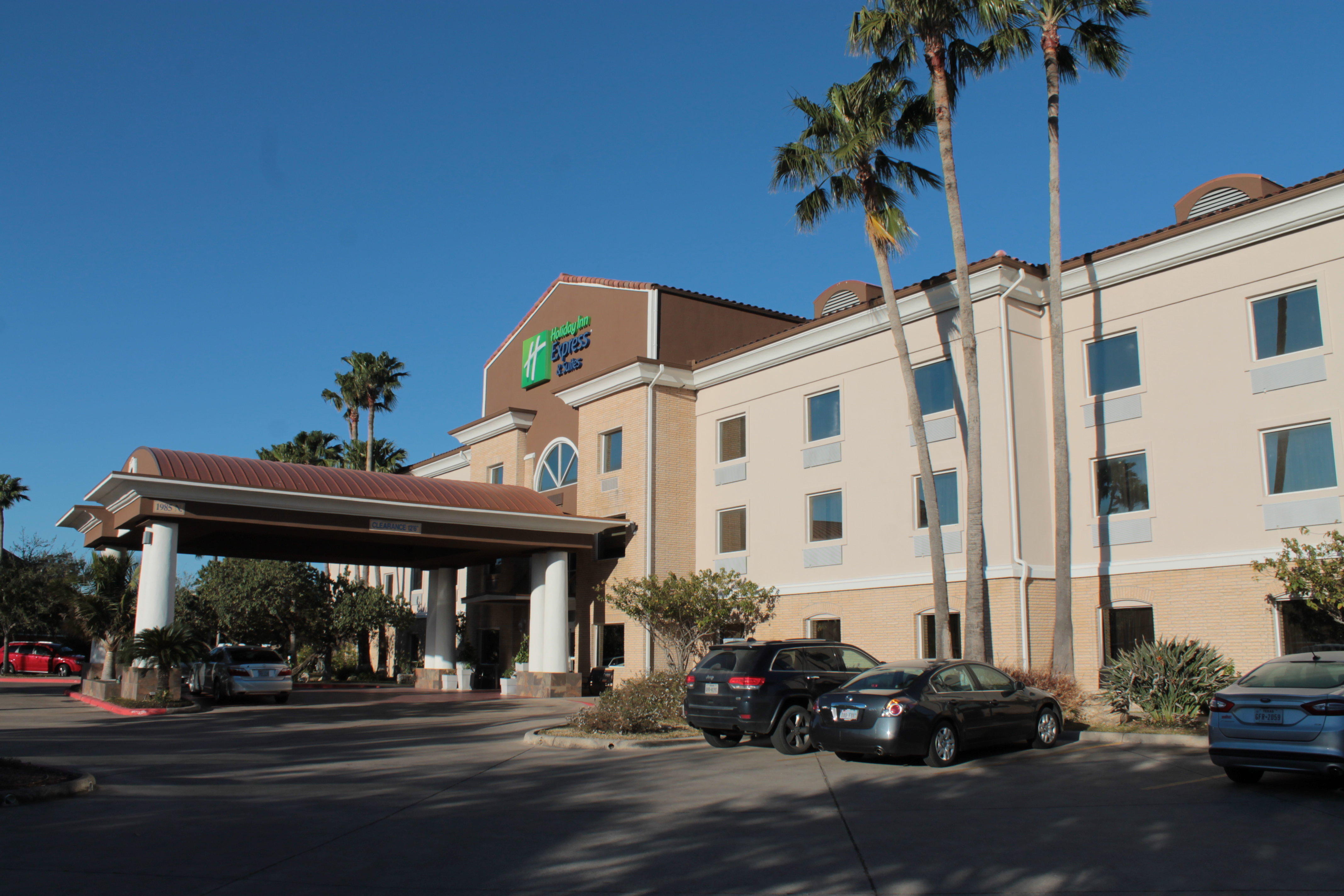Holiday Inn Express Hotel Suites Brownsville 53/62