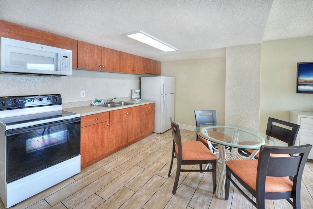 El Caribe Resort & Conference Center 49/65