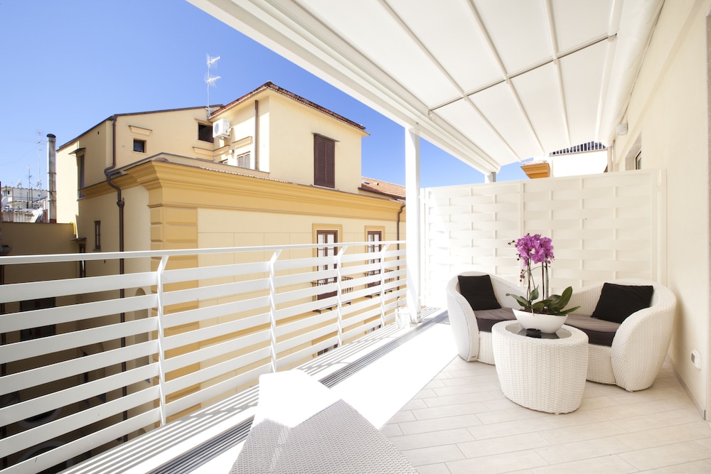 Tasso Suites 35/71