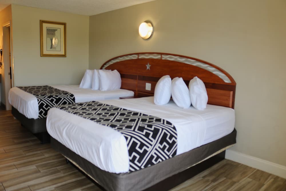 Magic Key Resort 24/68
