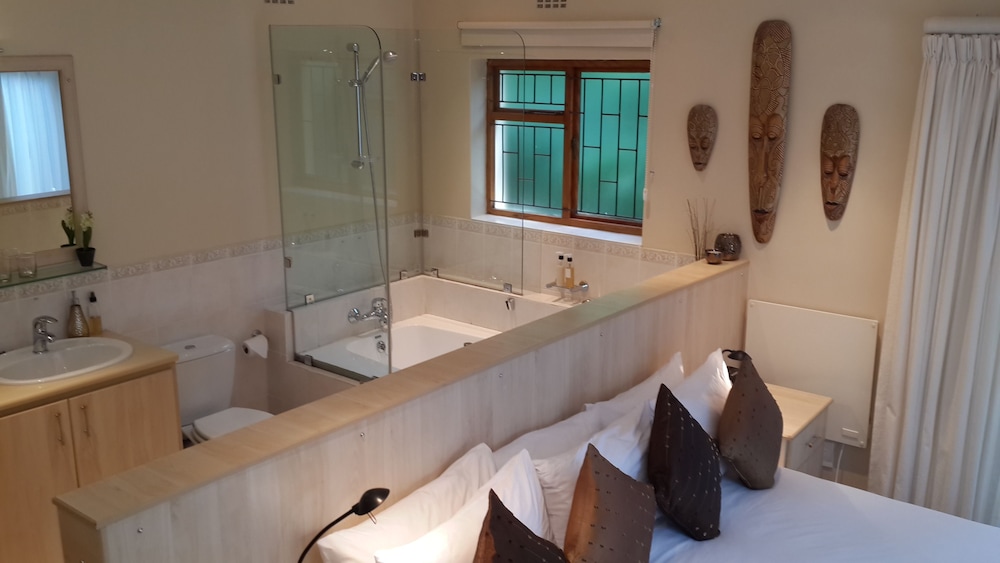 Riversong Guest House 42/76