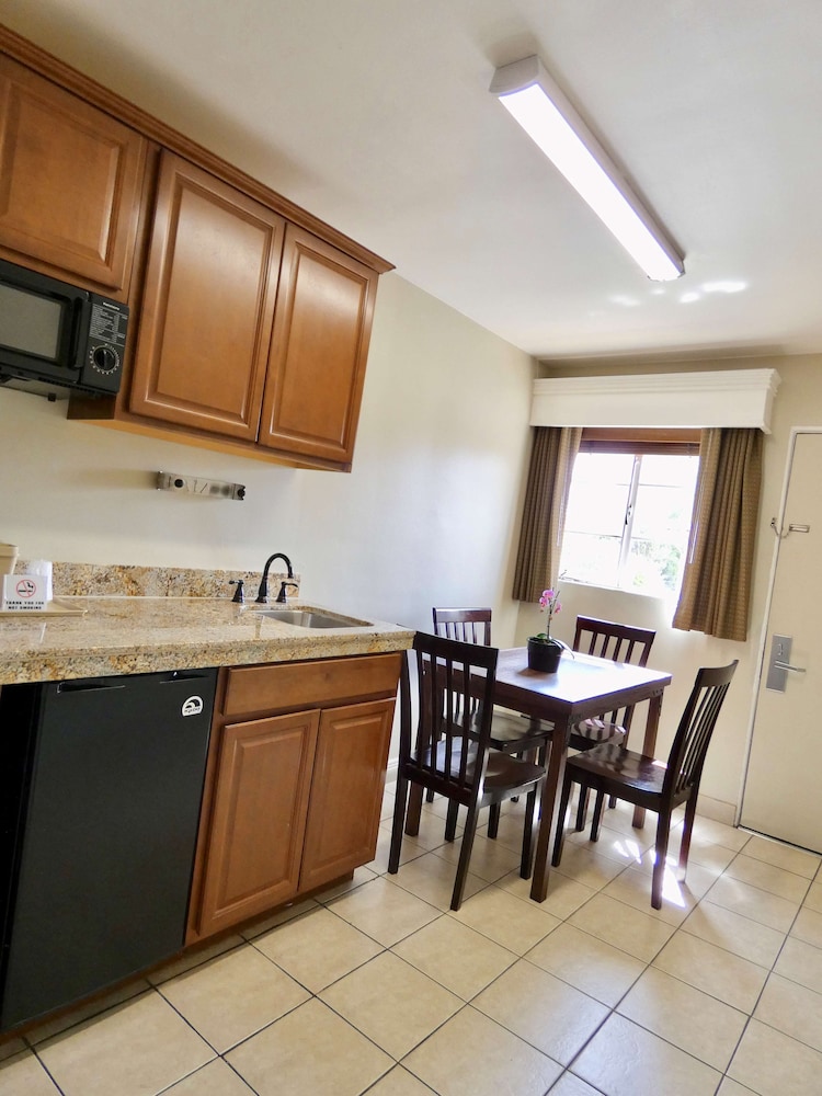 Best Western Rancho Grande 27/33