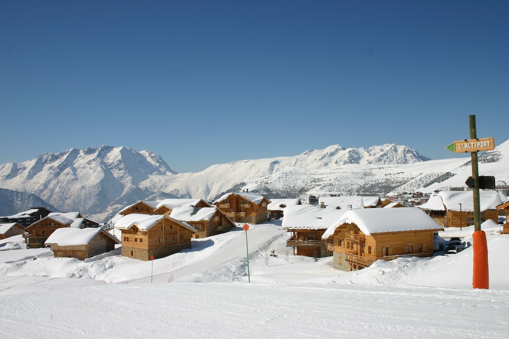 LES CHALETS DE L ALTIPORT 36/50