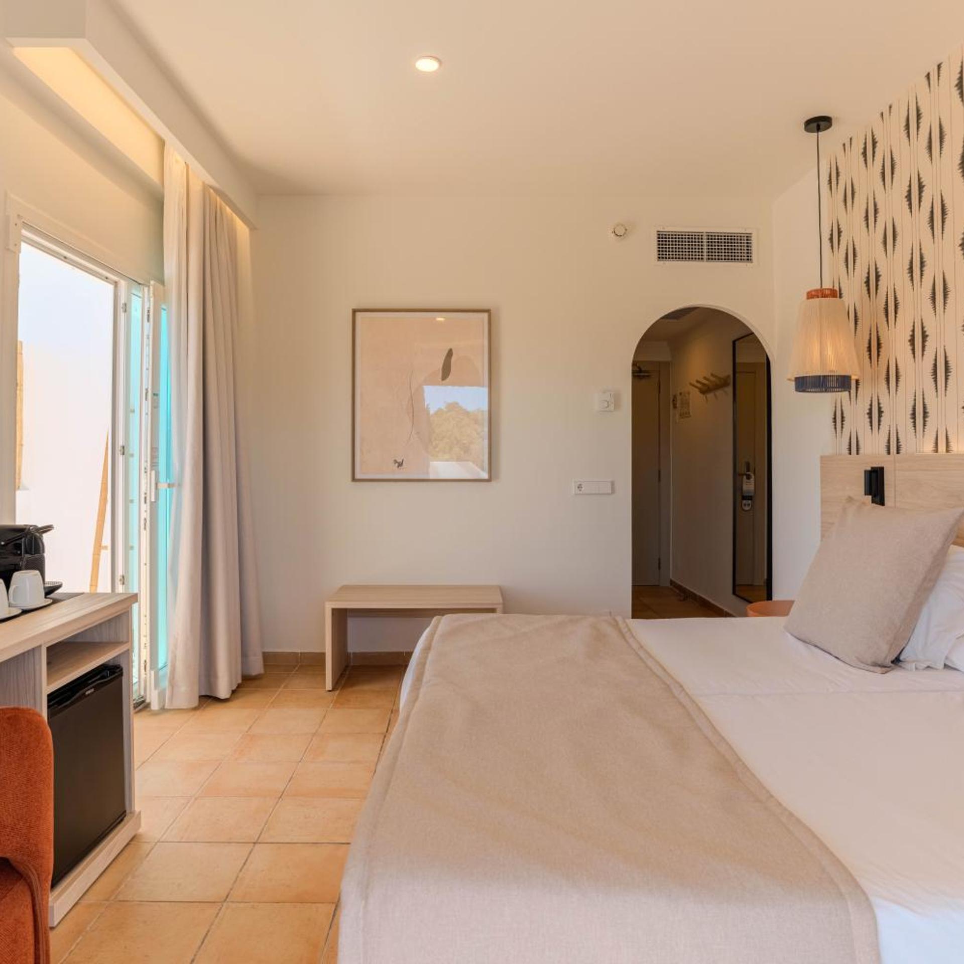 Superior, Double or Twin Bed, Sea View, Hotel Cala d Or - Adults Only 7/10