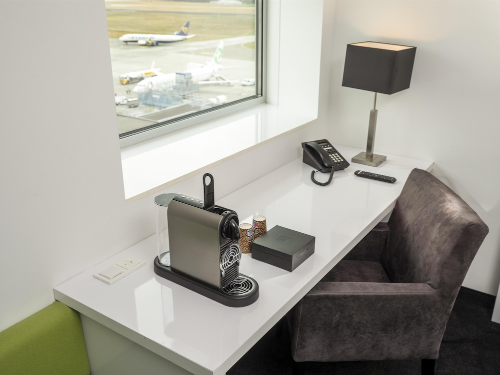 TULIP INN EINDHOVEN AIRPORT 36/38