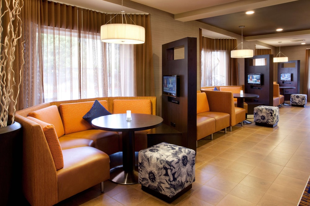 Sonesta Select San Francisco Airport Oyster Point Waterfront 36/67