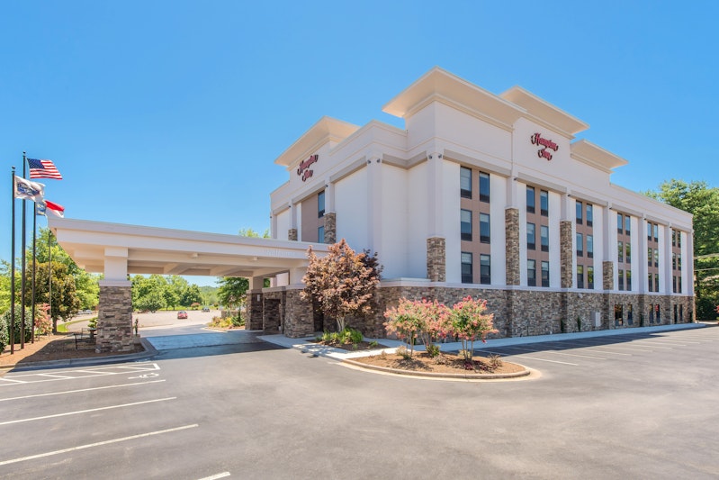 Hampton Inn Wilkesboro 47/50