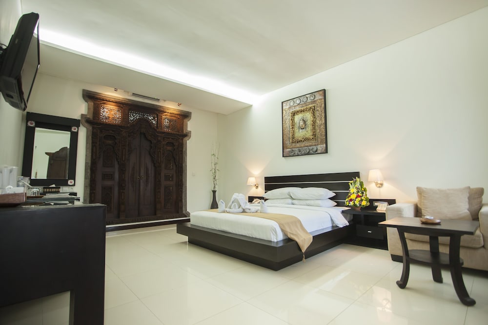 Satriya Cottage 25/82