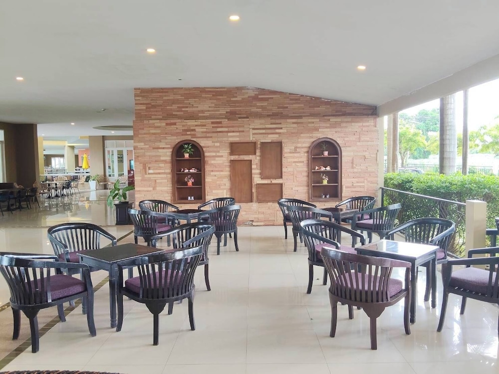 Royal Phala Cliff Beach Resort and Spa 33/50