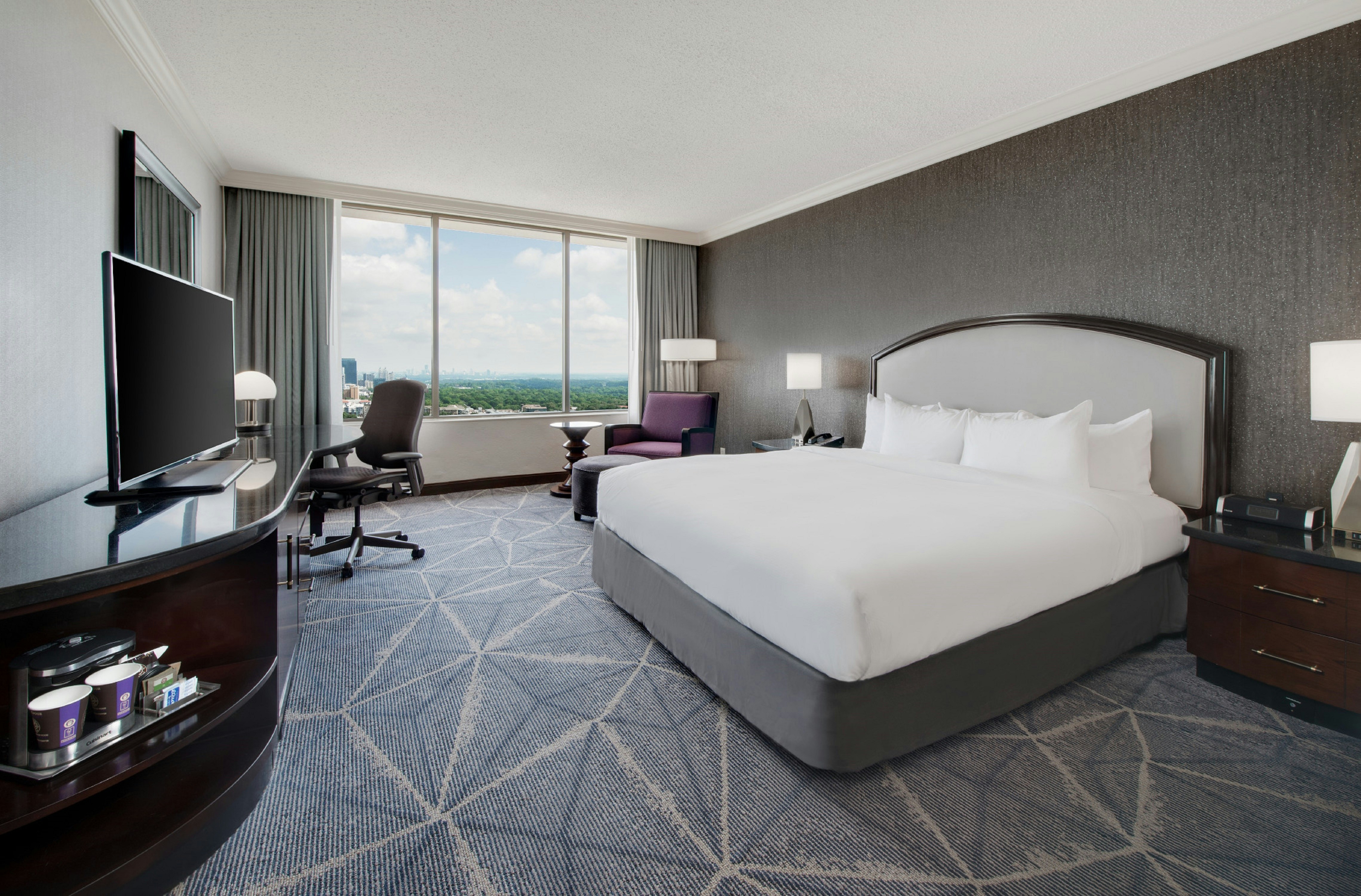 ROOM, KING BED, SCENIC VIEW