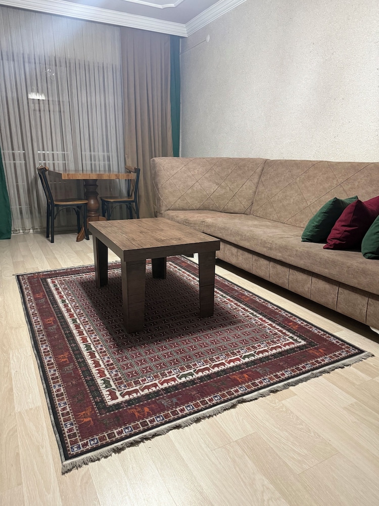 Comfort Suites Hotel 34/50