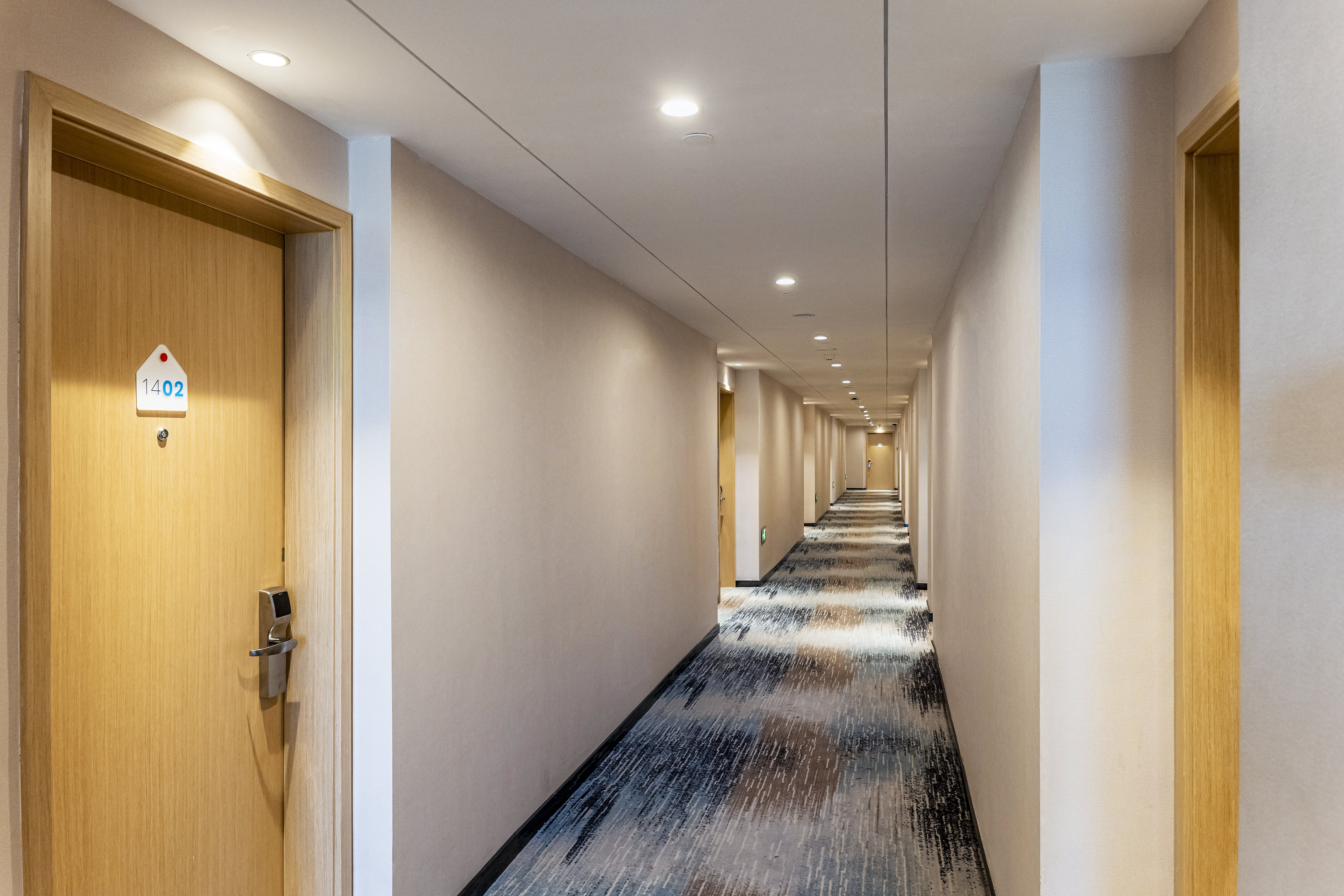 Holiday Inn Express Urumqi Station 13/23