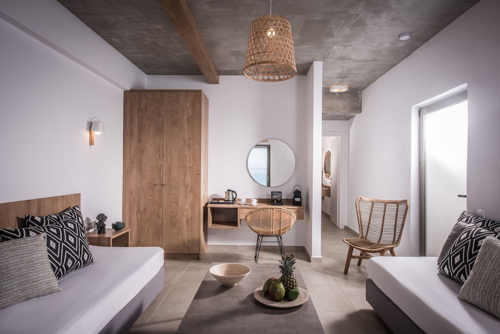 Enorme Maya Beach Adults Only 35/59