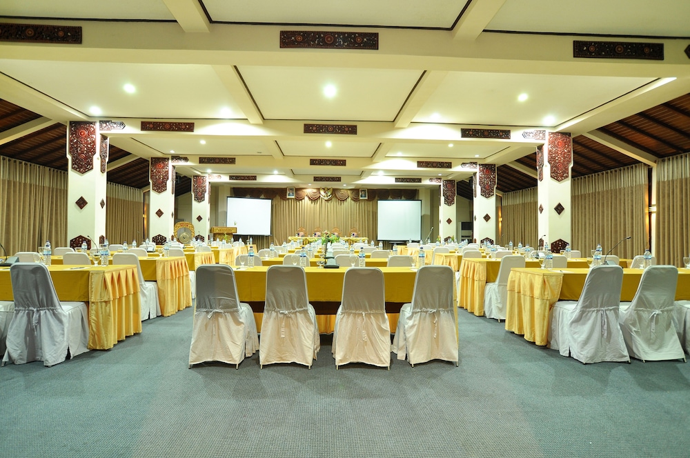 The Jayakarta Lombok Beach Resort and Spa 55/72