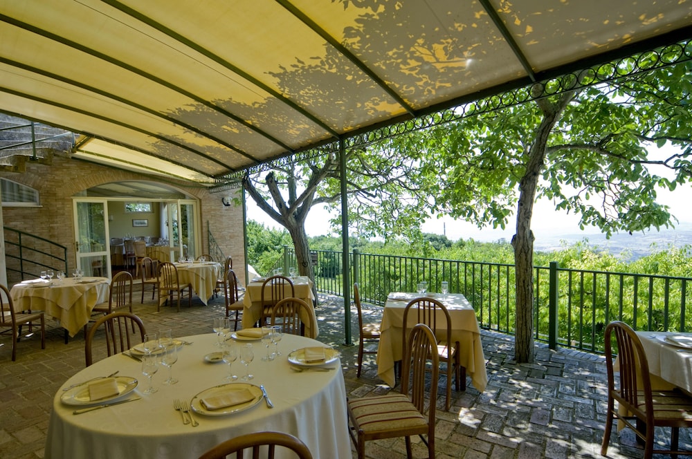 Hotel Monteconero 35/50