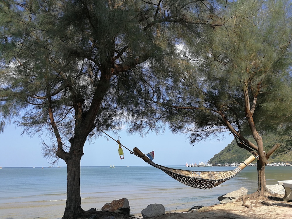 Aow Noi Sea View Resort 36/50
