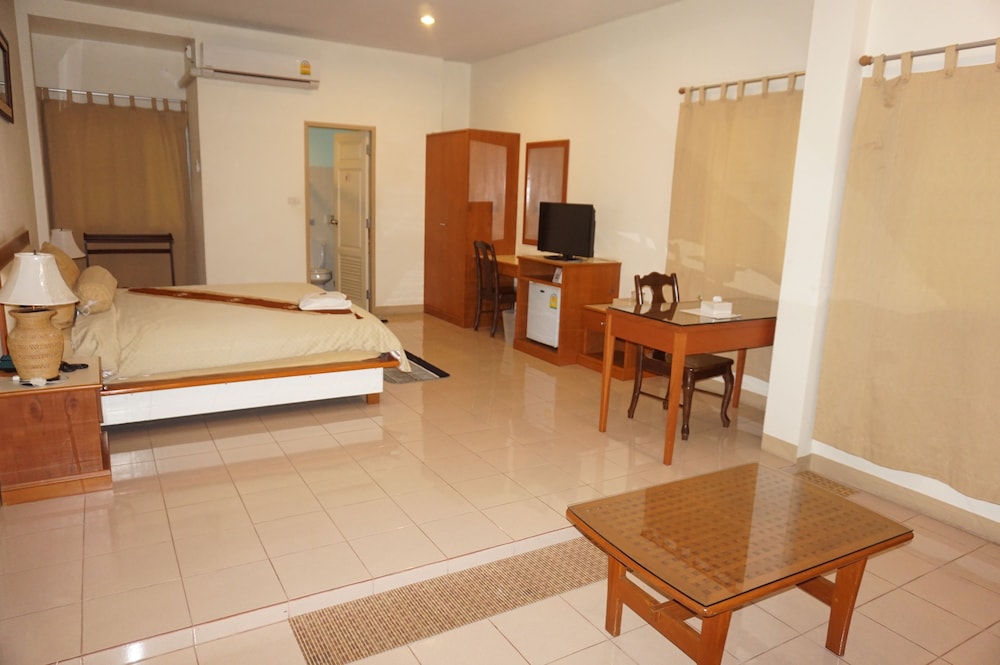 Tonwa Resort Hotel 26/55