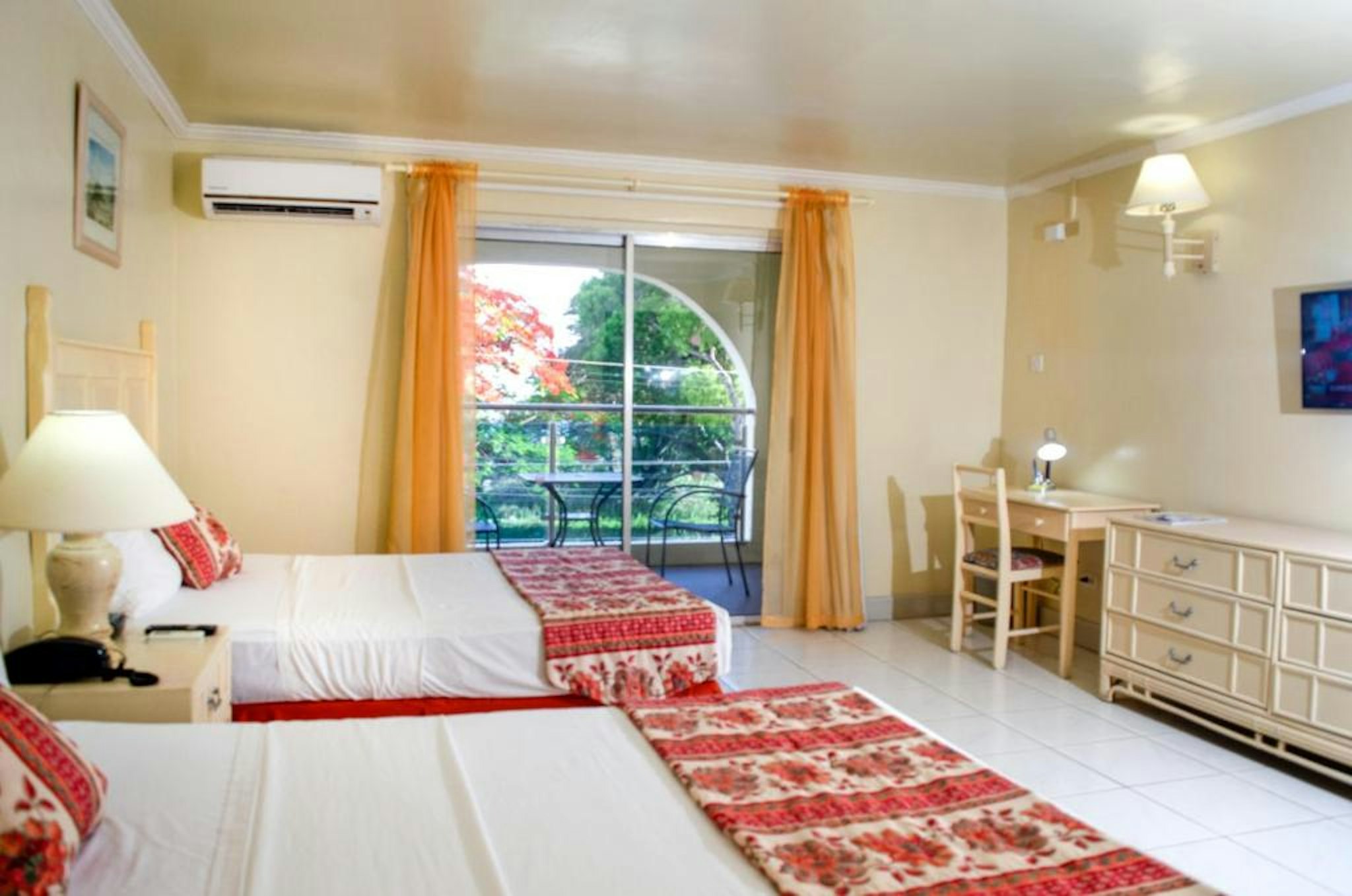 Sunbay Hotel 10/63