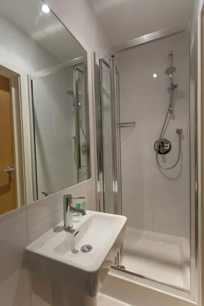 Notting Hill Serviced Apartments by Concept Apartments 42/49
