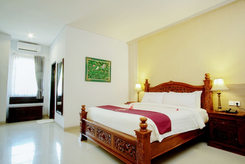Puri Saron Senggigi Beach Hotel 18/63