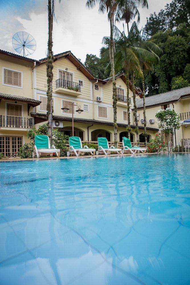 Hotel Rio Penedo 37/46