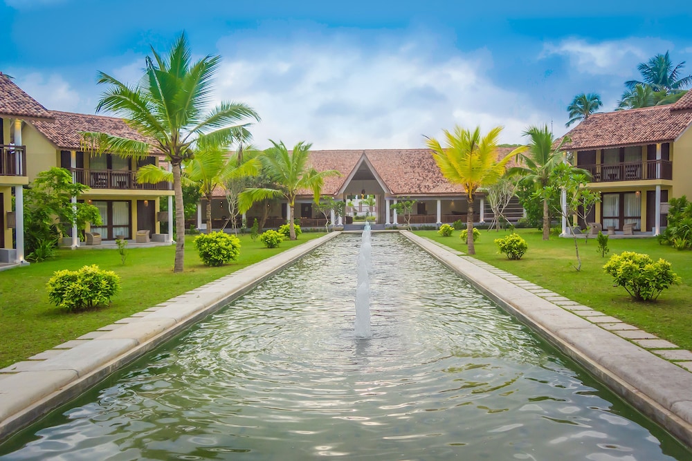 The Villas Wadduwa by Amaya 12/21