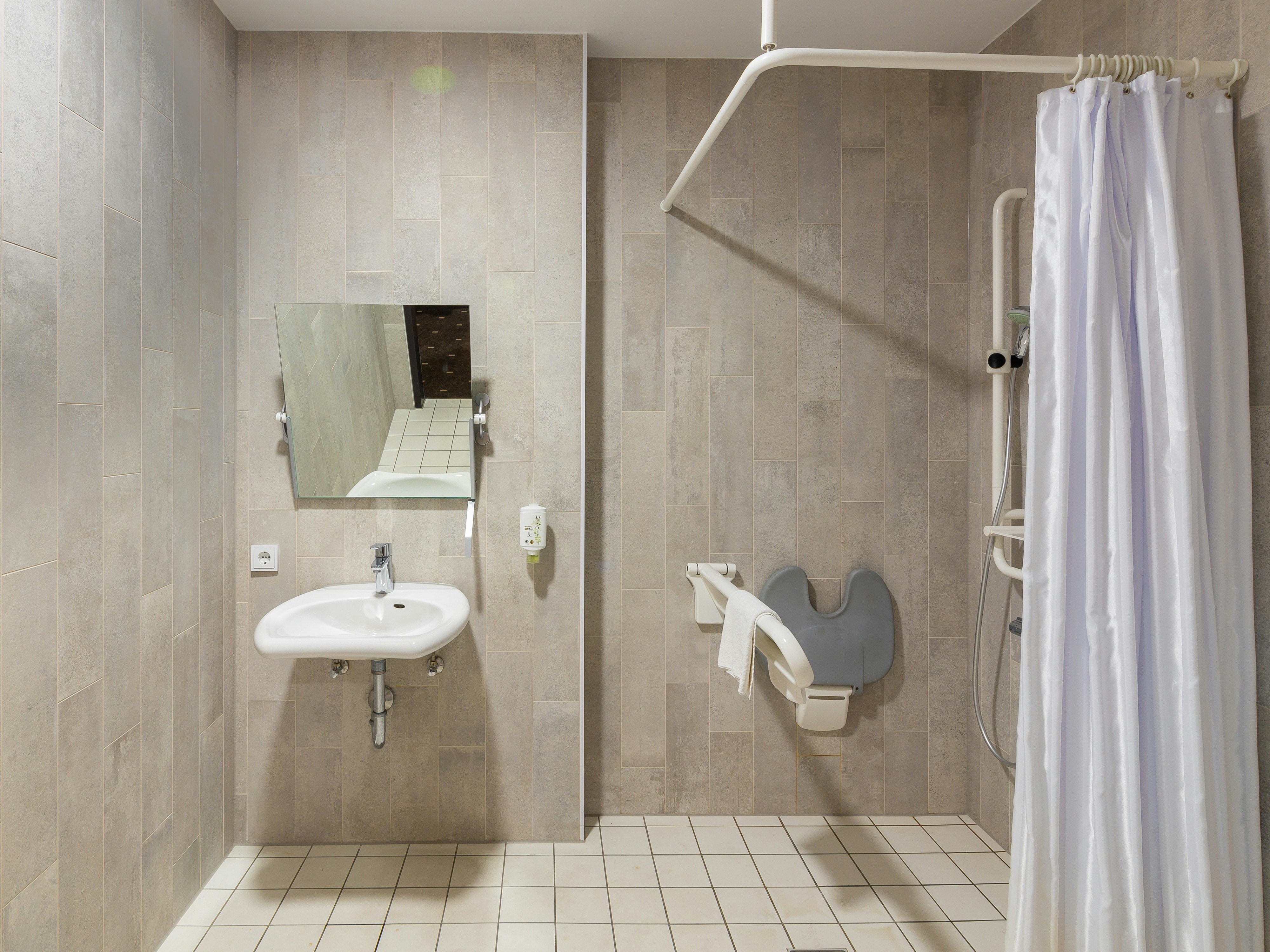 B&B Hotel Monchengladbach 28/28