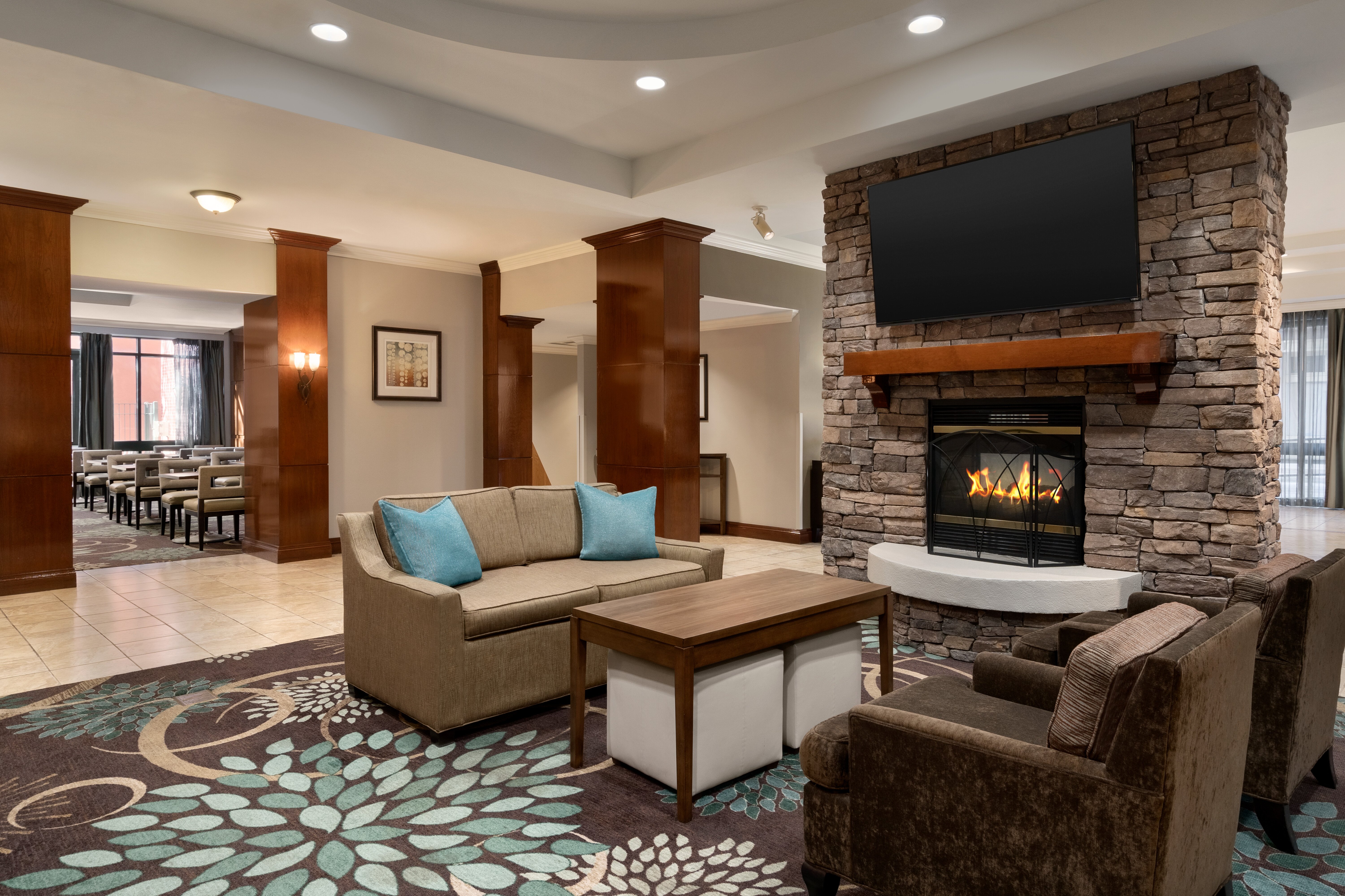 Staybridge Suites San Antonio Downtown Conv Ctr, an IHG Hotel 26/37