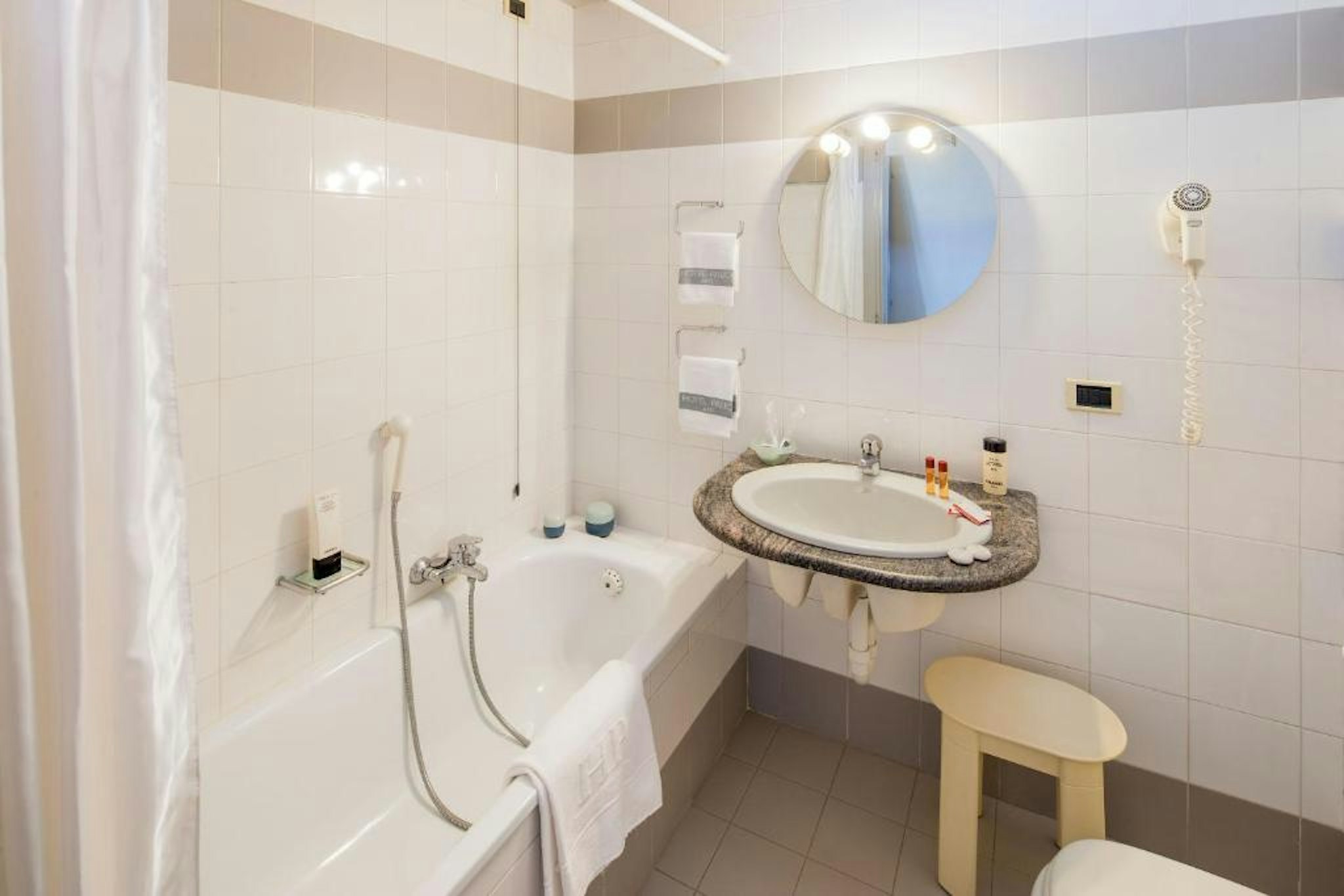 Hotel Palio 48/48