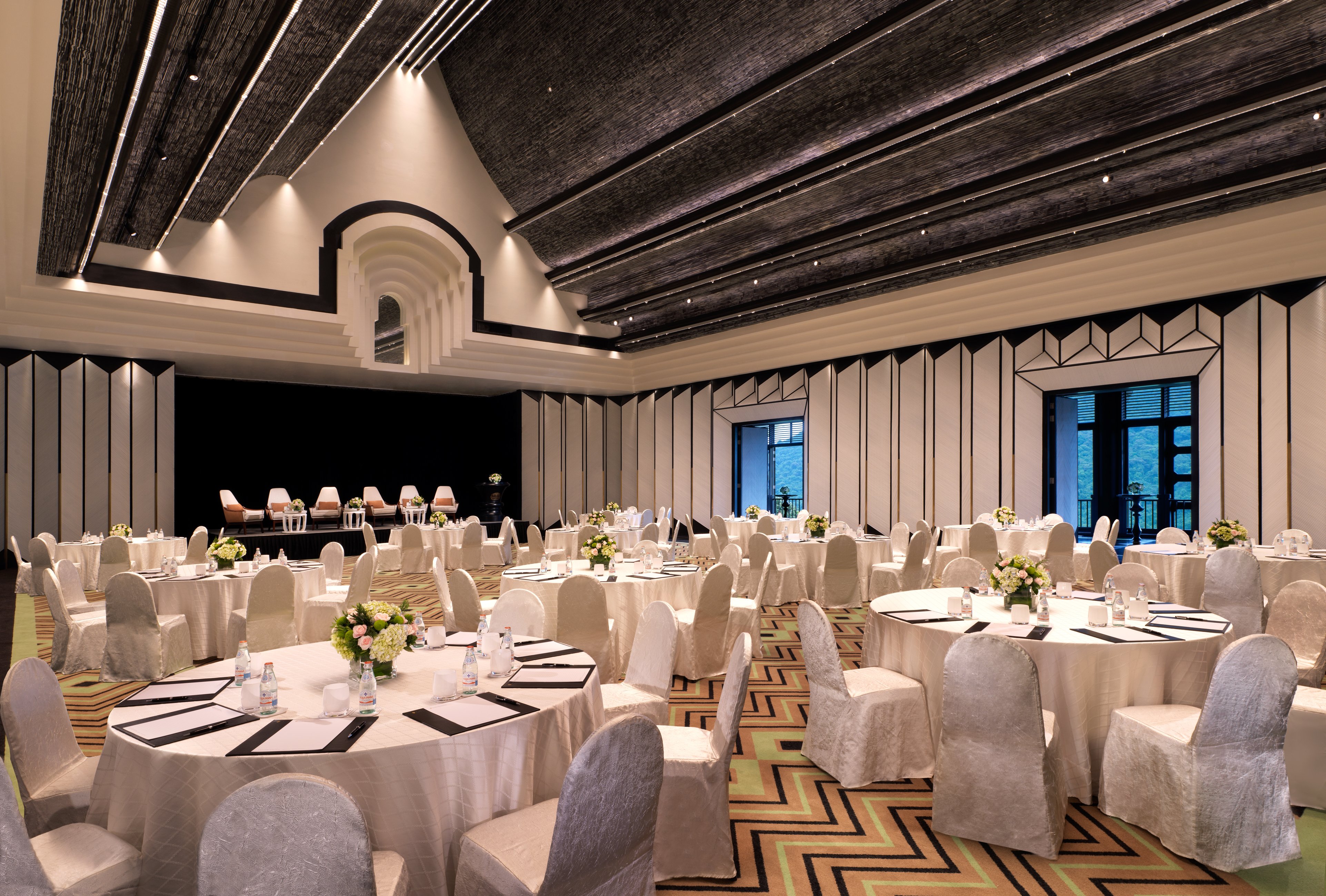 Intercontinental Danang Sun Peninsula Resort 37/50