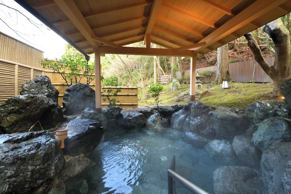 Yunohana Resort Suisen 18/50
