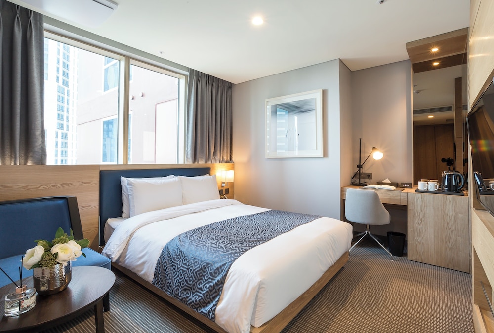 Centum Primus Hotel 14/50