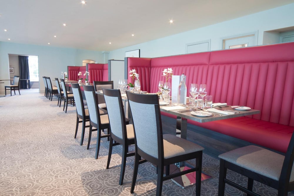 Hawkstone Park Hotel 37/42