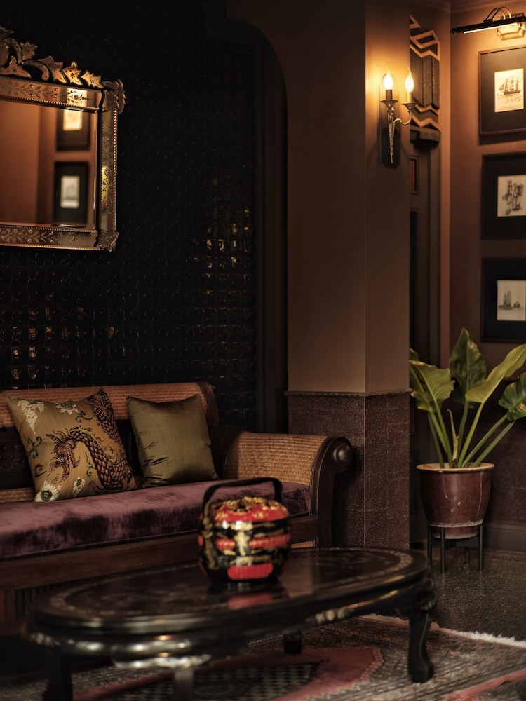 Hotel Verdigris 18/25