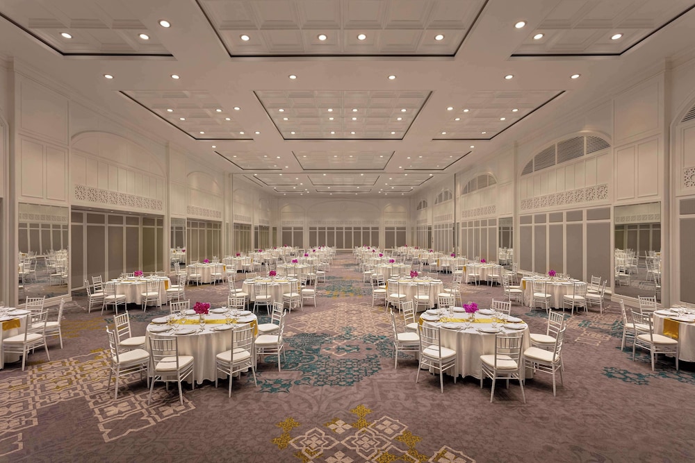 Dusit Thani Hua Hin 86/94
