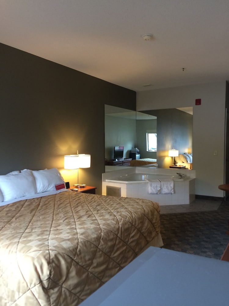 Comfort Inn Huntington Near University Area 16/48