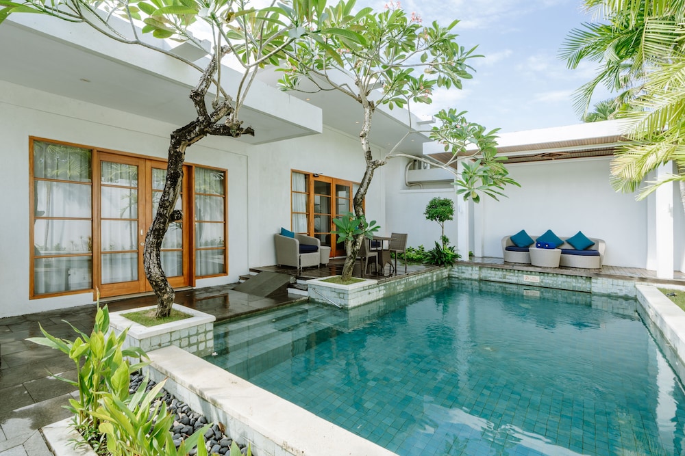 The Samaya Seminyak 78/82
