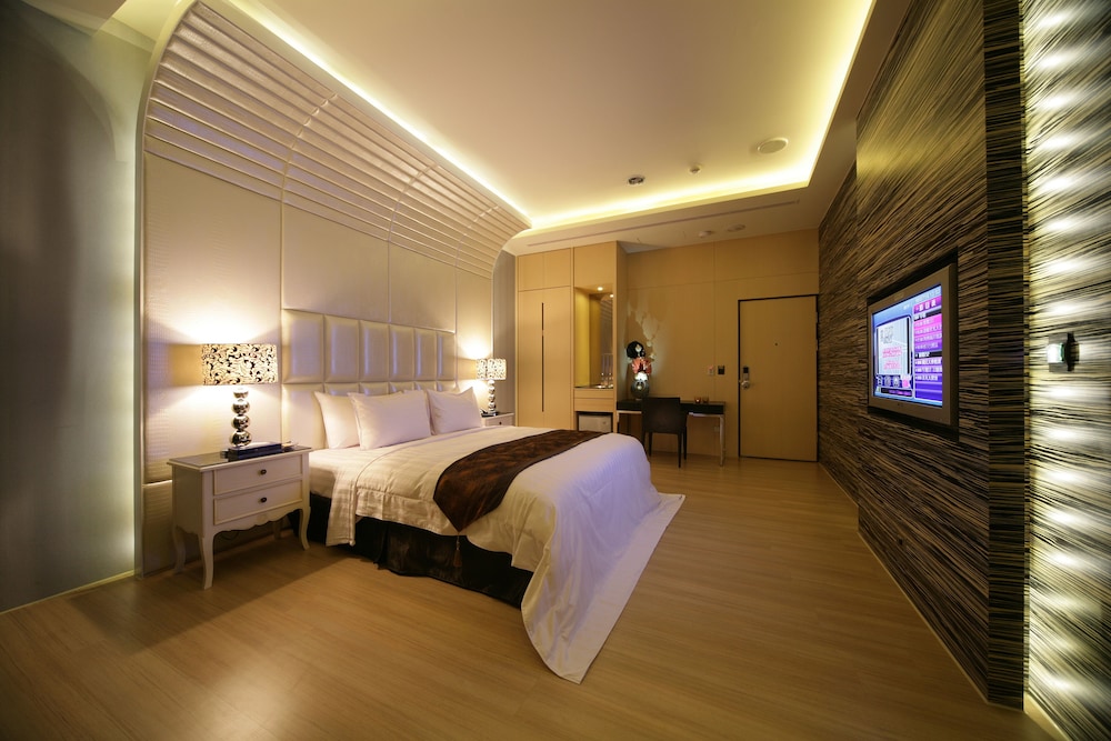 Dubai Villa Motel 27/69