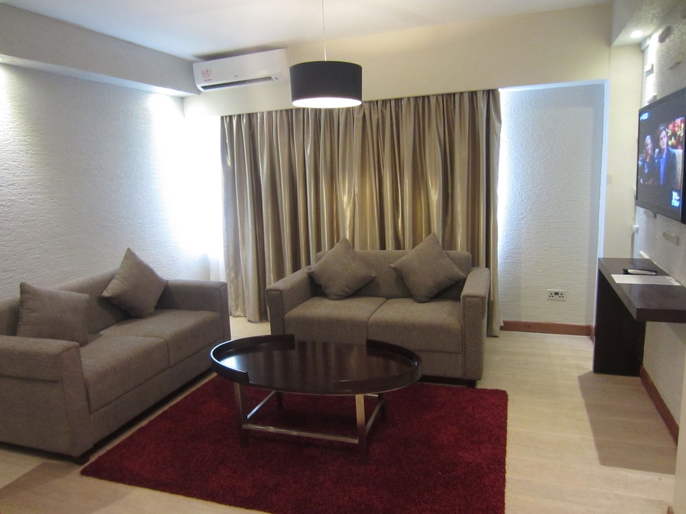 The Zehneria Portico Nairobi 42/73