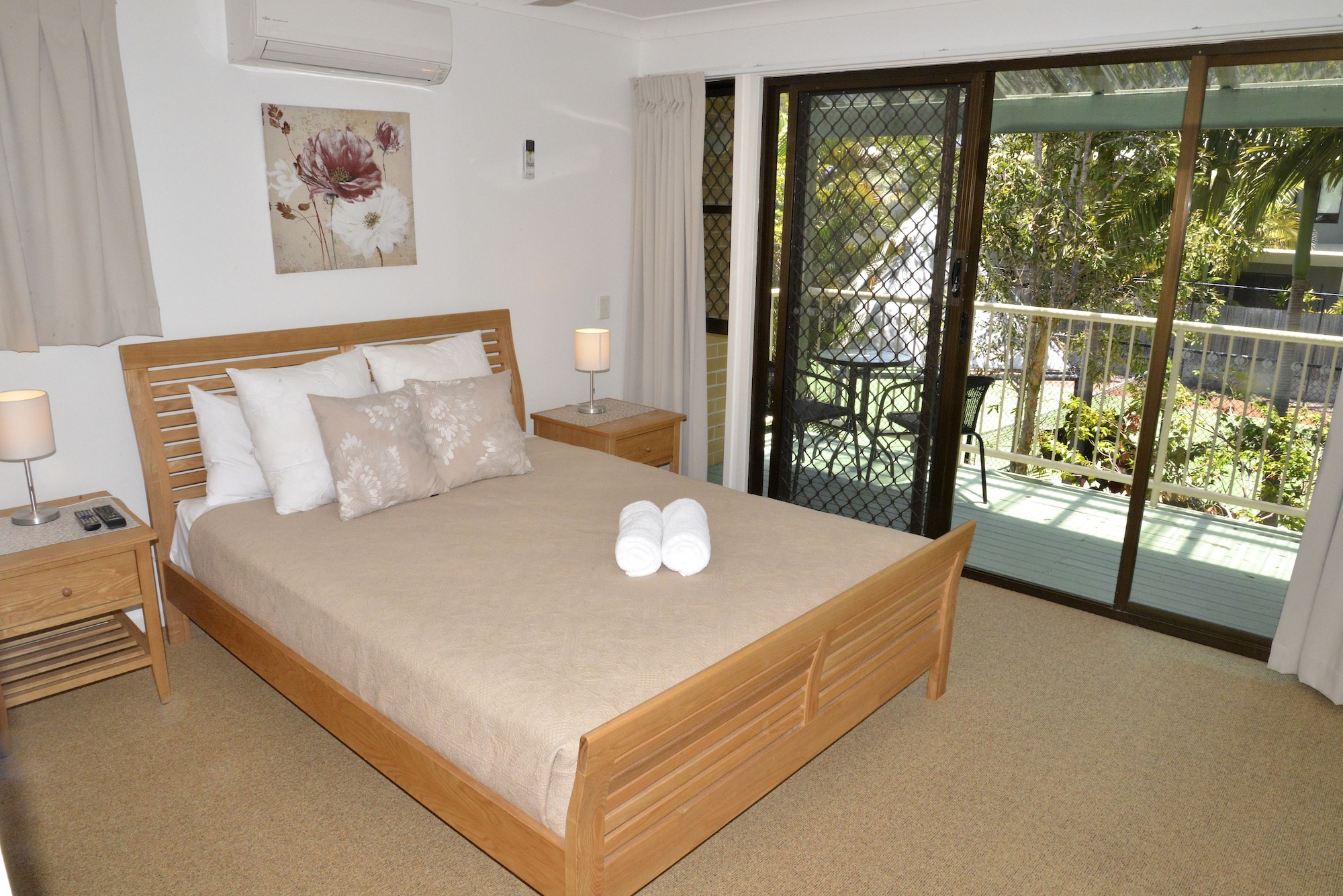 1 Bedroom, Town House, Queen Bed