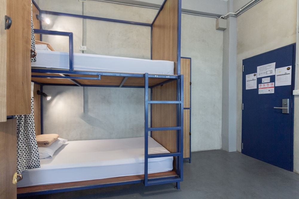 HOFT Hostel Bangkok 9/64