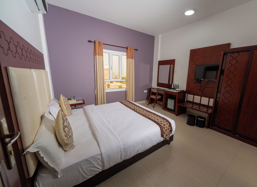 Zaki Hotel Apartment 4/25
