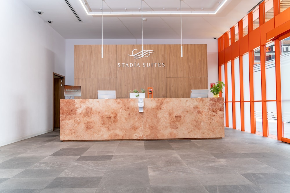 Stadia Suites Queretaro 6/44