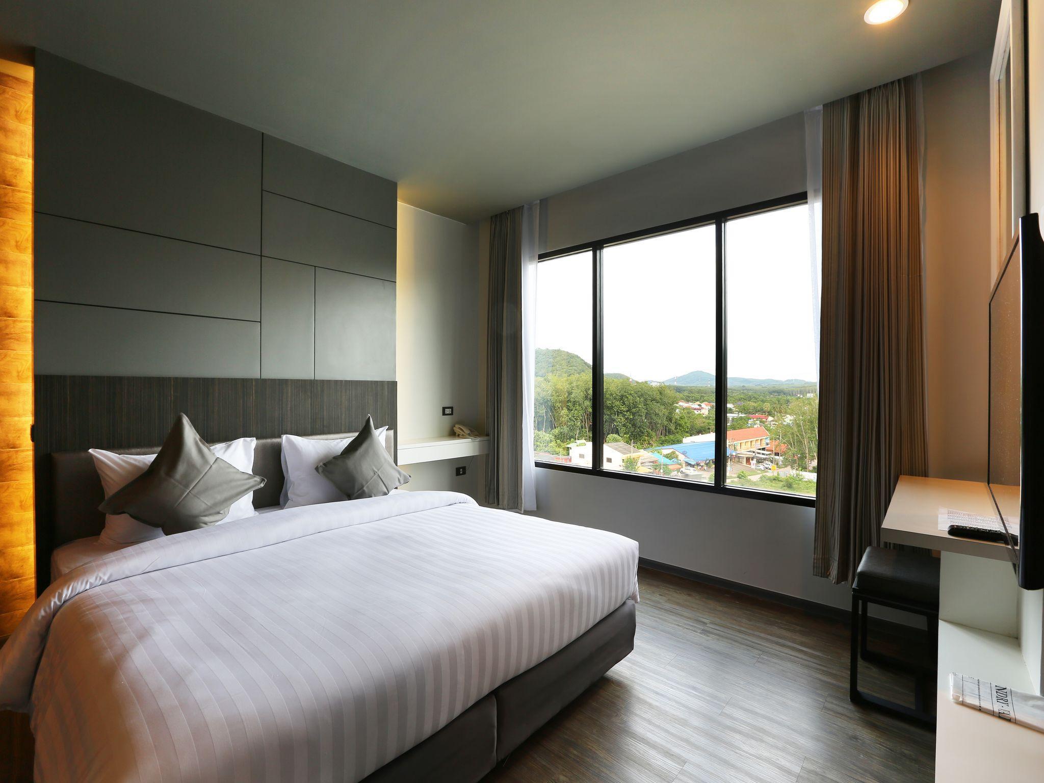 Tr Rock Hill Hotel 14/63