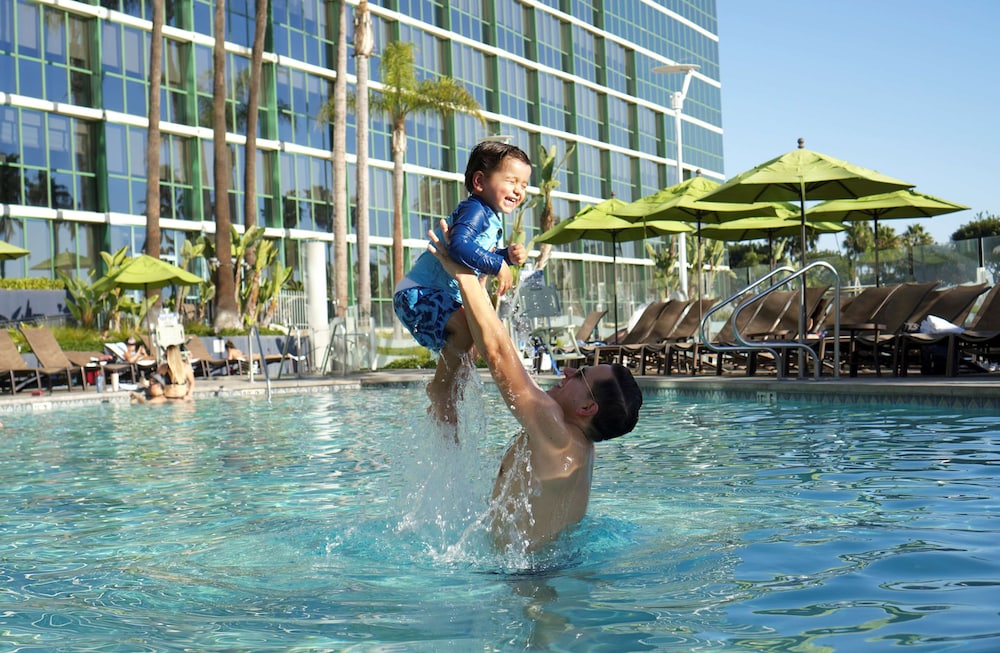 Hyatt Regency Long Beach 26/75